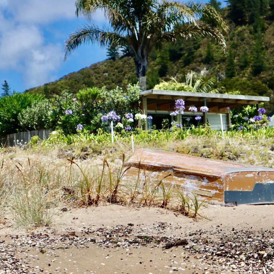 Mount And Surf View Cabin Pataua Exterior photo